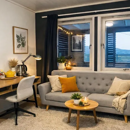 Villa House In Rotnes, *